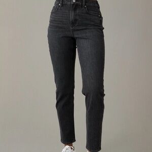 American eagle strigid mom jeans size 6